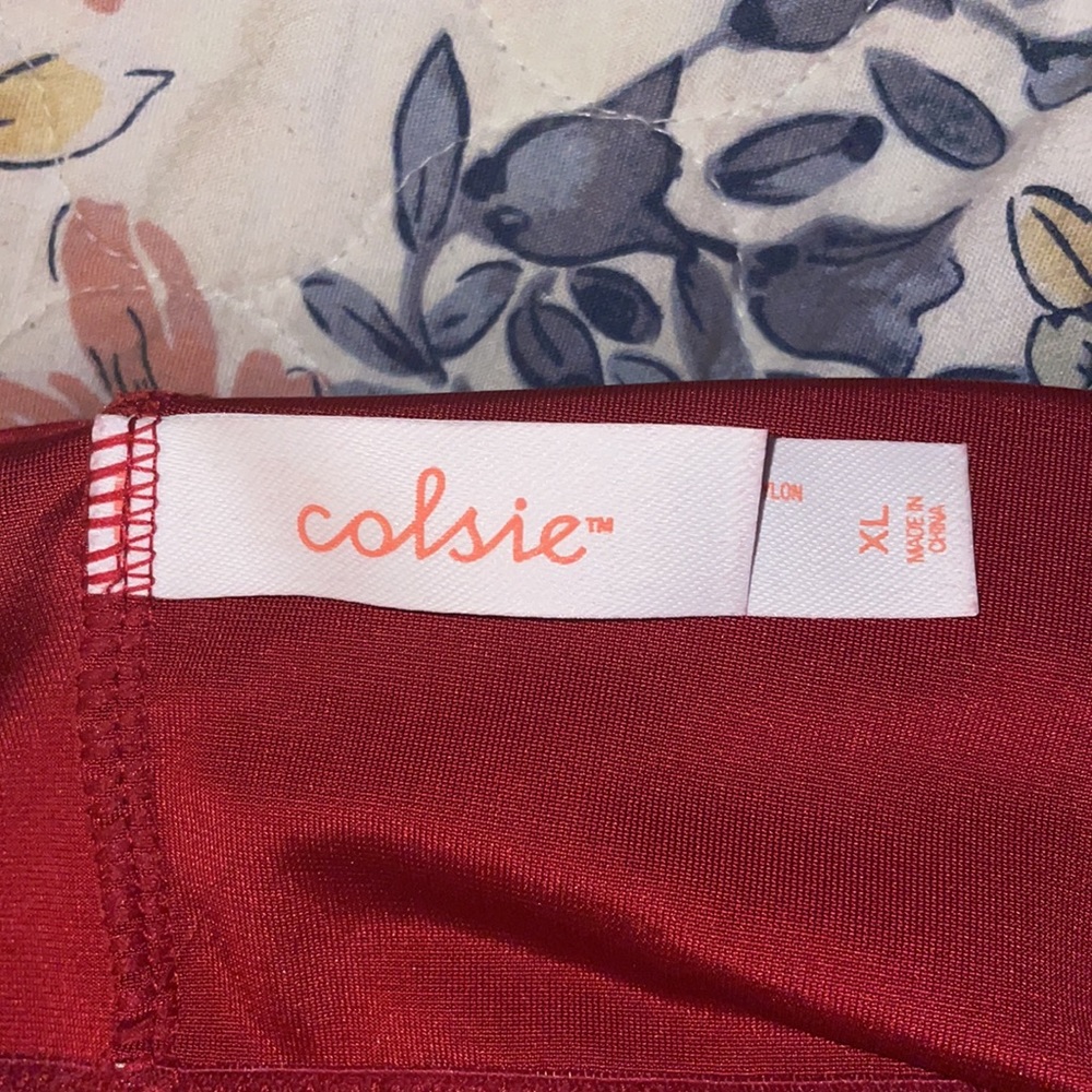 Colsie top - Picture 6 of 6